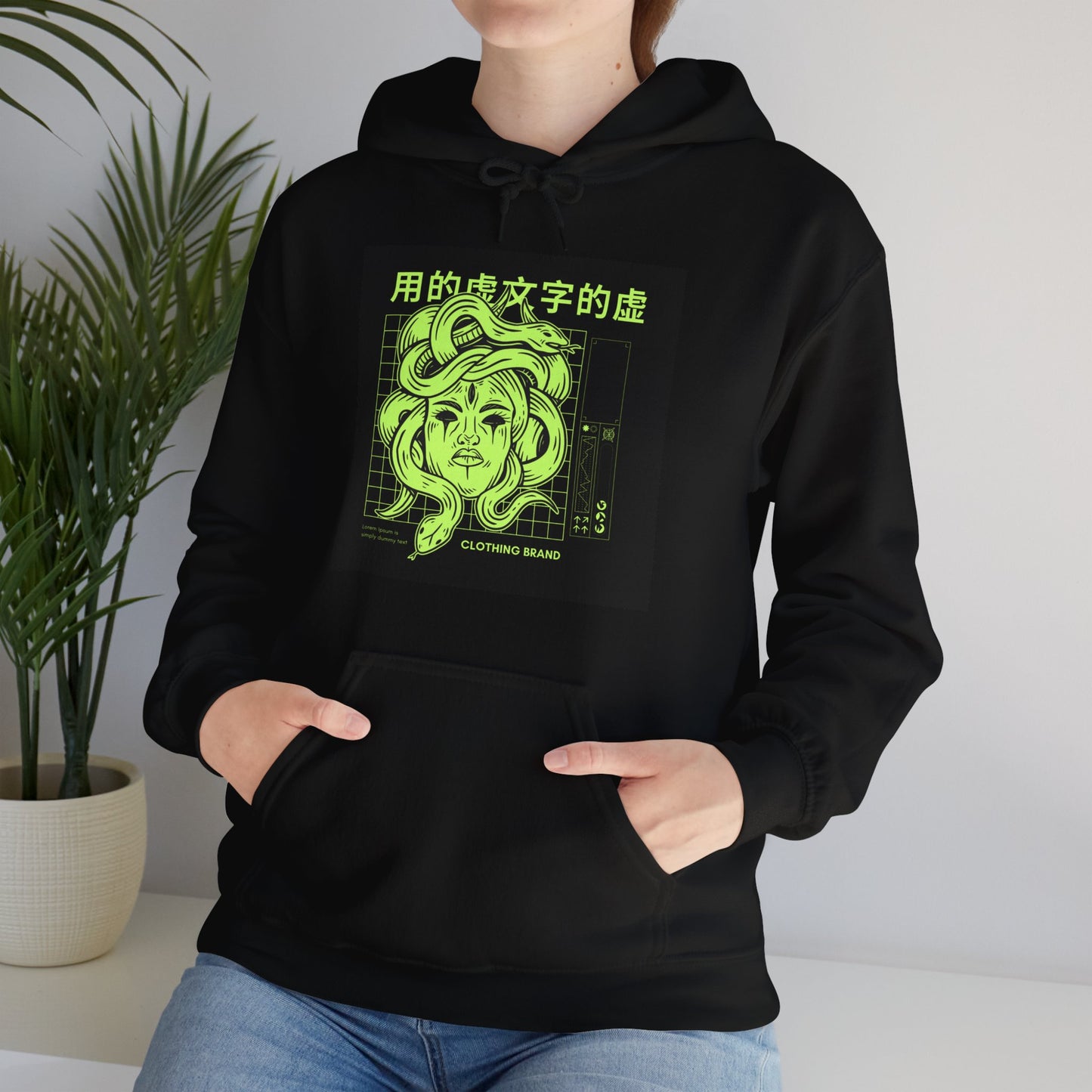 Medusa Unisex Heavy Blend™ Hooded Sweatshirt